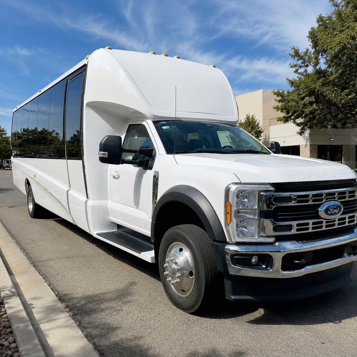 15 passenger minibus