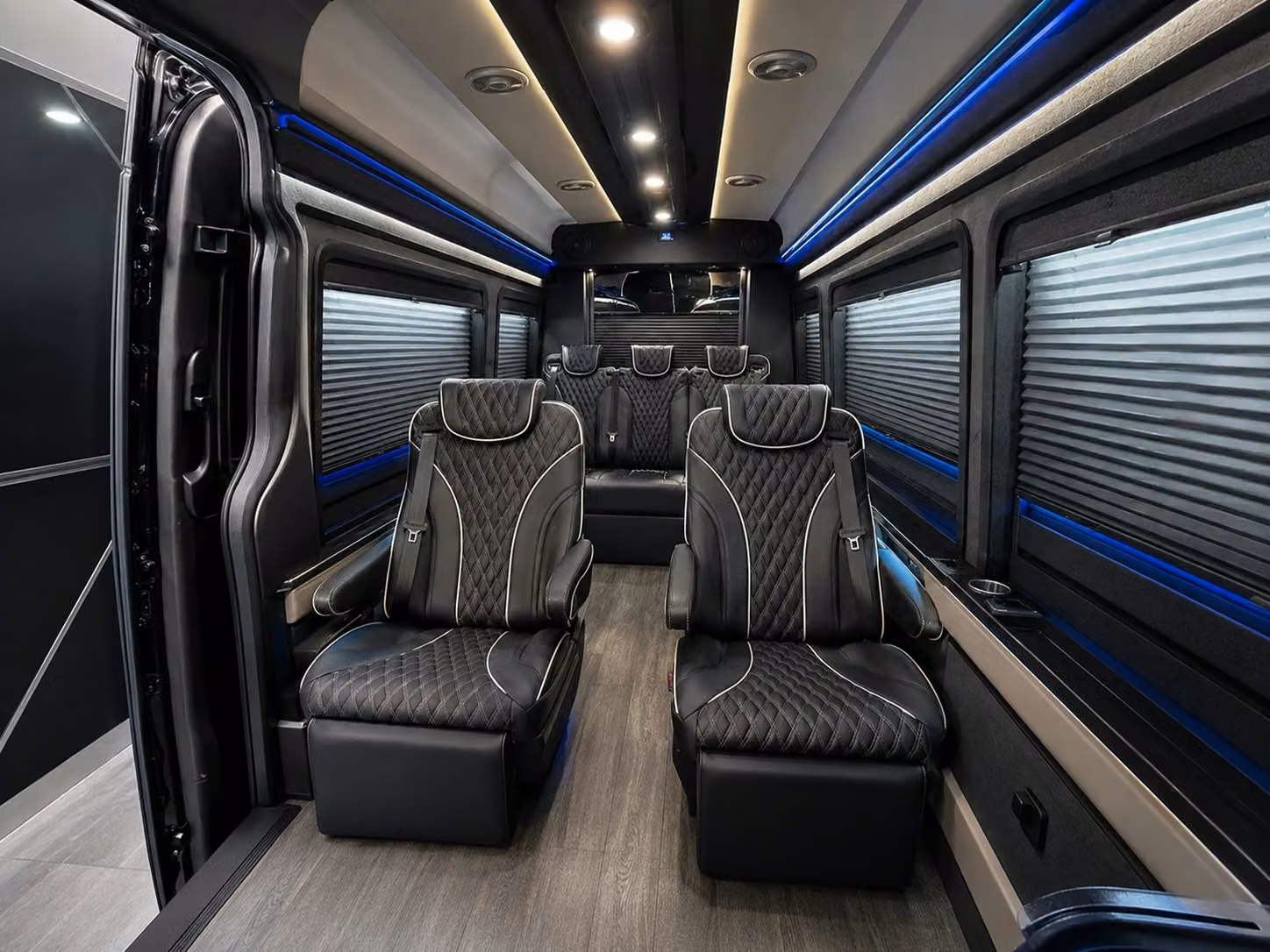 a private airport shuttle is the smartest move for norwalk conference and convention groups