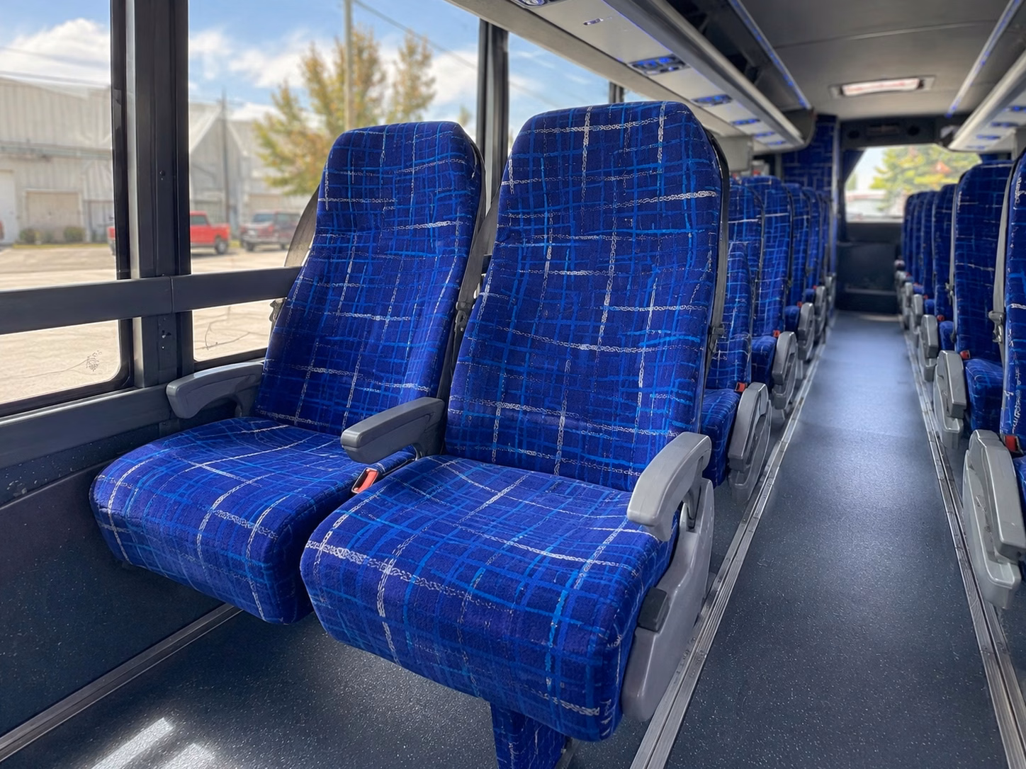 fan shuttles to new york area stadiums and arenas from norwalk