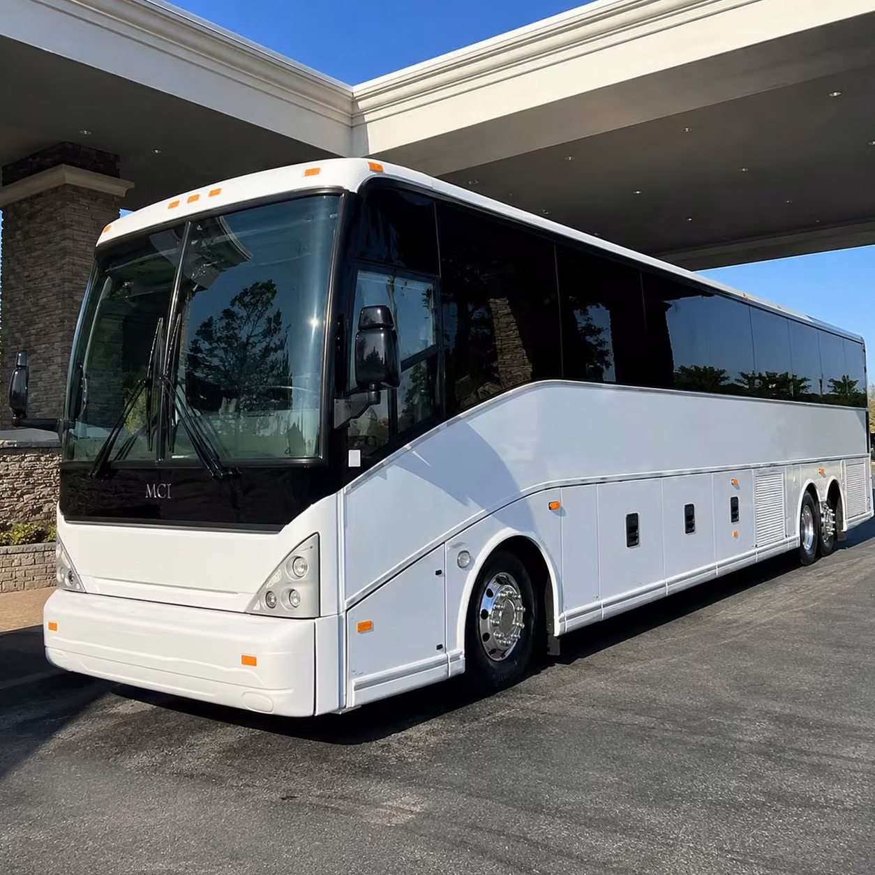 norwalk groups heading to westchester county airport have a fast easy transfer option