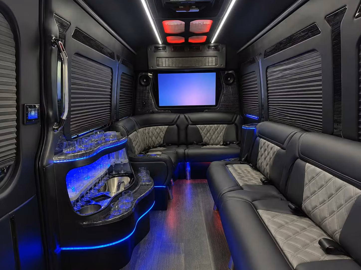 private group transportation to uconn games and connecticut sporting events