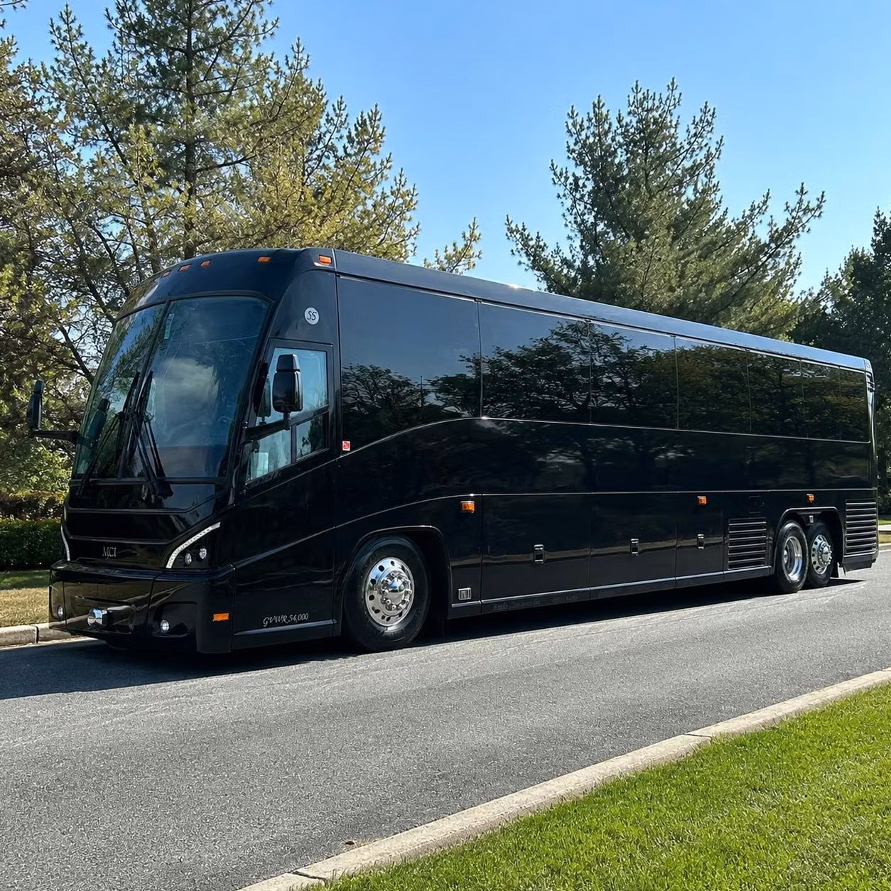 shuttle buses for norwalk city government employees and municipal departments